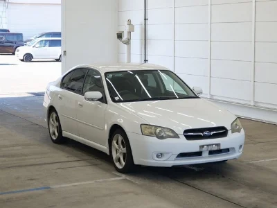 SUBARU LEGACY B4
