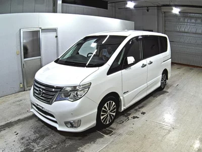 NISSAN SERENA