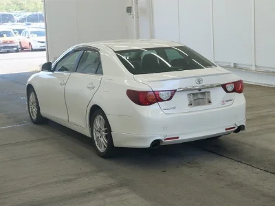 TOYOTA MARK X
