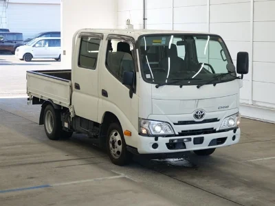 TOYOTA DYNA