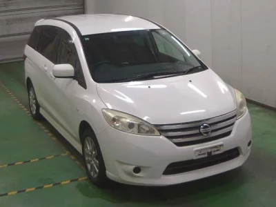 NISSAN LAFESTA