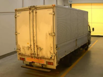 MITSUBISHI CANTER