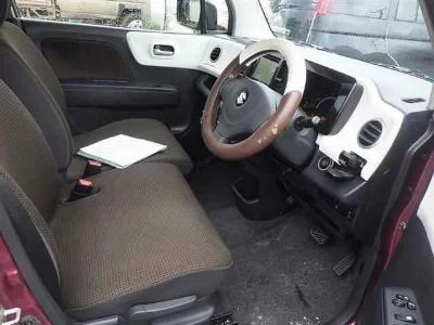 SUZUKI MRWAGON