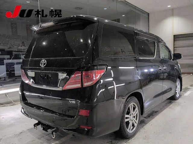 Toyota Vellfire  с аукциона в Японии