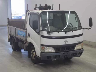 TOYOTA DYNA