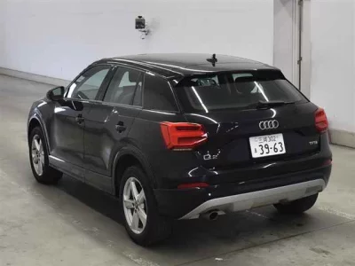 AUDI Q2