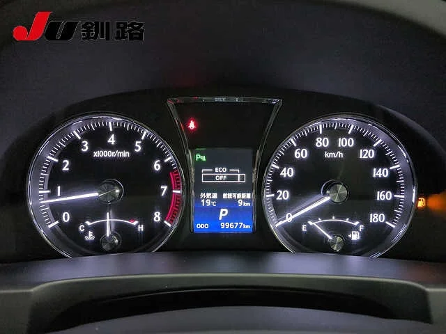 Toyota Crown  с аукциона в Японии