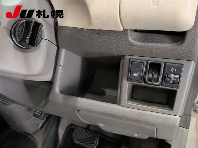 SUZUKI MRWAGON