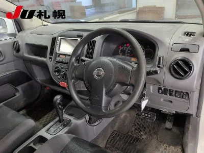 NISSAN AD