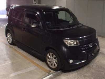 TOYOTA BB