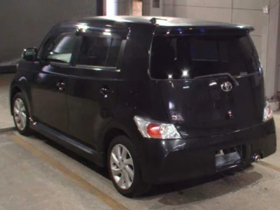 TOYOTA BB