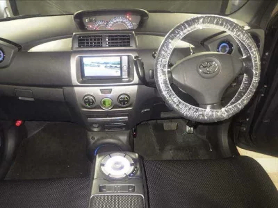 TOYOTA BB