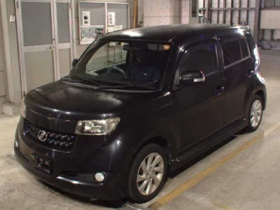 TOYOTA BB