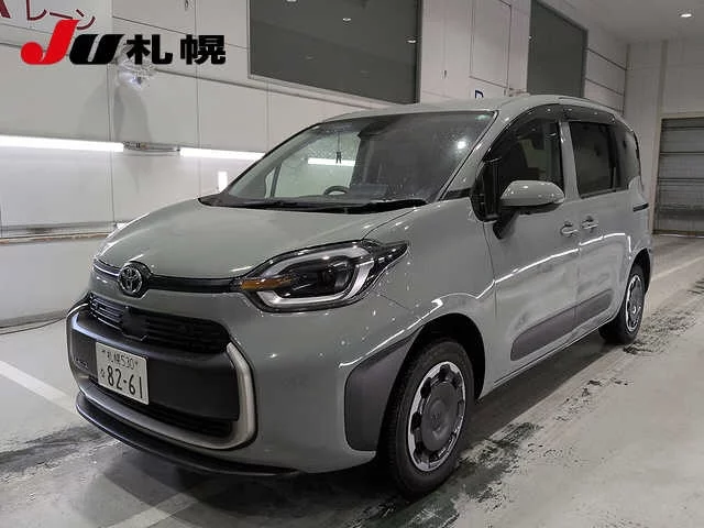 Toyota Sienta  с аукциона в Японии