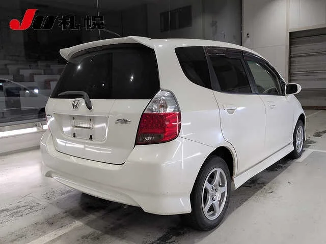 Honda Fit  с аукциона в Японии