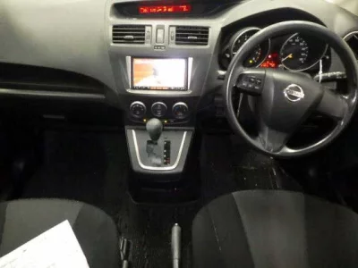 NISSAN LAFESTA