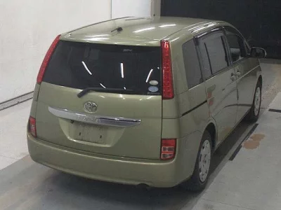 TOYOTA ISIS