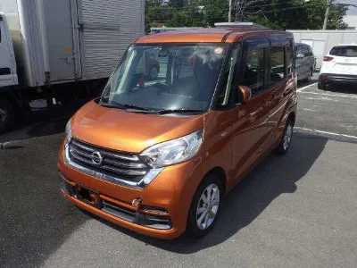 NISSAN DAYZ ROOX