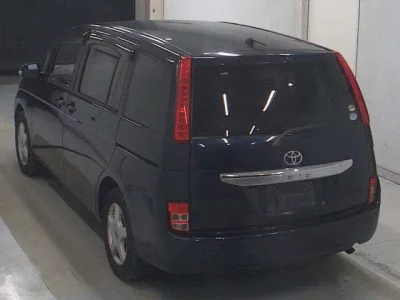 TOYOTA ISIS
