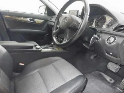MERCEDES BENZ C CLASS