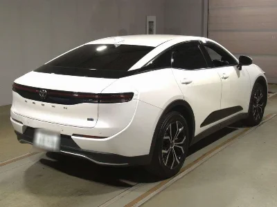 TOYOTA CROWN CROSSOVER