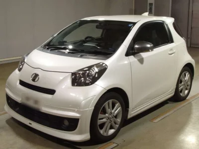 TOYOTA IQ