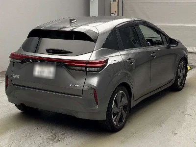 NISSAN AURA
