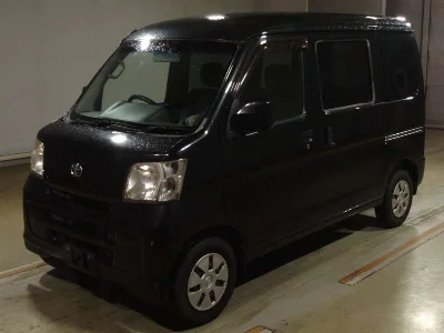 TOYOTA PIXIS VAN
