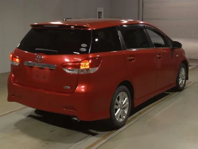 TOYOTA WISH