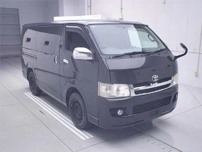 TOYOTA REGIUS ACE VAN
