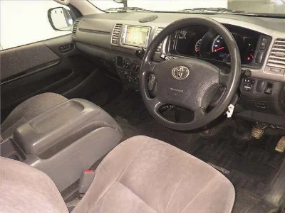 TOYOTA REGIUS ACE VAN