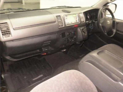 TOYOTA REGIUS ACE VAN