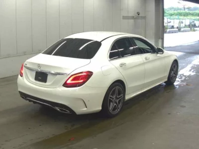 MERCEDES BENZ C CLASS