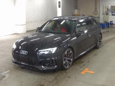 AUDI RS4 AVANTE