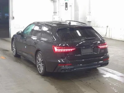 AUDI A6 AVANTE