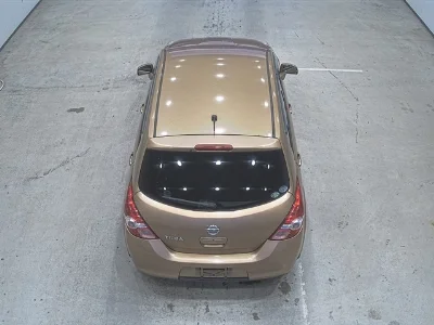 NISSAN TIIDA