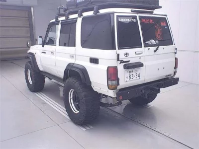 TOYOTA LAND CRUISER