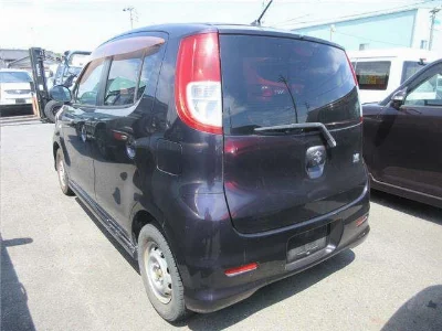 SUZUKI MRWAGON
