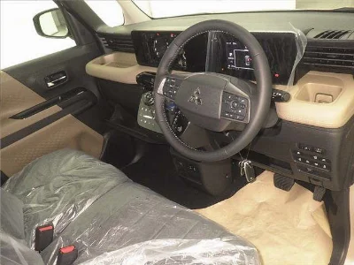 MITSUBISHI DELICA MINI