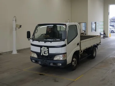 TOYOTA DYNA