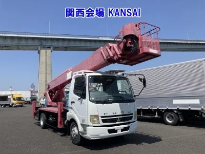 MITSUBISHI FUSO FIGHTER