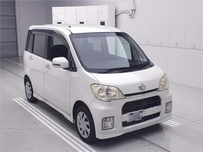 DAIHATSU TANTO EXE