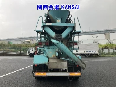 ISUZU GIGA