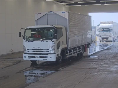 ISUZU FORWARD