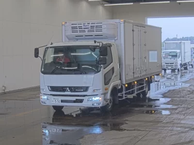 MITSUBISHI FUSO FIGHTER