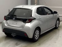 Цена авто Toyota Yaris с аукционов Японии, номер кузова MXPH10, пробег 113 000, оценка 6