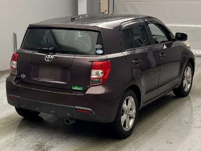 TOYOTA IST