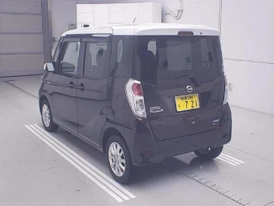 NISSAN DAYZ ROOX