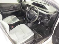 Цена авто Toyota Aqua с аукционов Японии, номер кузова NHP10, пробег 97 000, оценка 2
