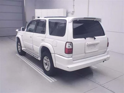 TOYOTA HILUX SURF
